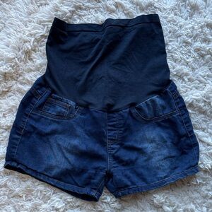 Denim Diva Maternity‎ Shorts